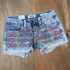 NWT Daytrip Capricorn Jean Shorts